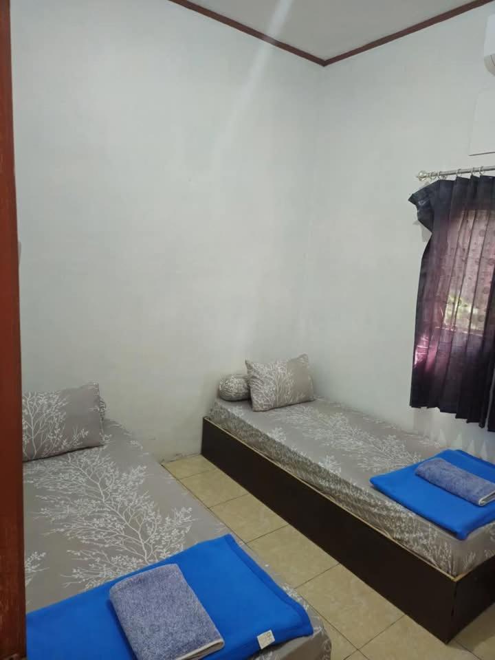 Baronda Guest House Sorong Exterior foto