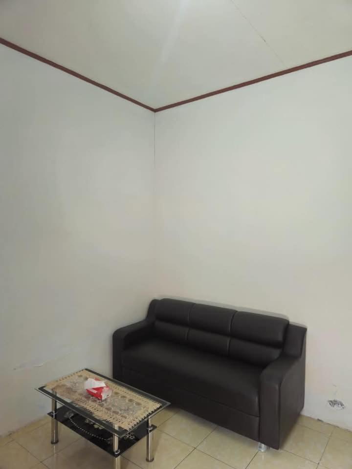 Baronda Guest House Sorong Exterior foto